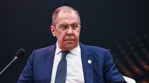 Európski jastraby podkopávajú rokovania medzi Ruskom a USA - Lavrov