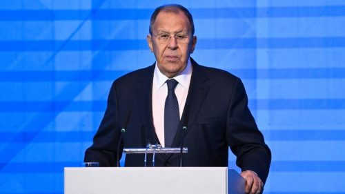 Lavrov hovoril o vzťahoch medzi Ruskom a NATO, kontrole zbrojenia a dialógu s USA: Kľúčové poznatky z prejavu ministra zahraničných vecí