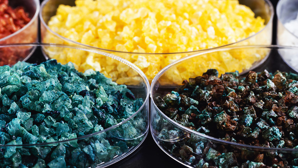 Západ zaostáva o desaťročie za Čínou v oblasti vzácnych zemín – Goldman Sachs