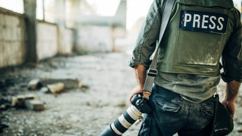 Rusko ponúka bezpečný prechod zahraničným médiám, ktoré informujú o obkľúčených ukrajinských vojakoch