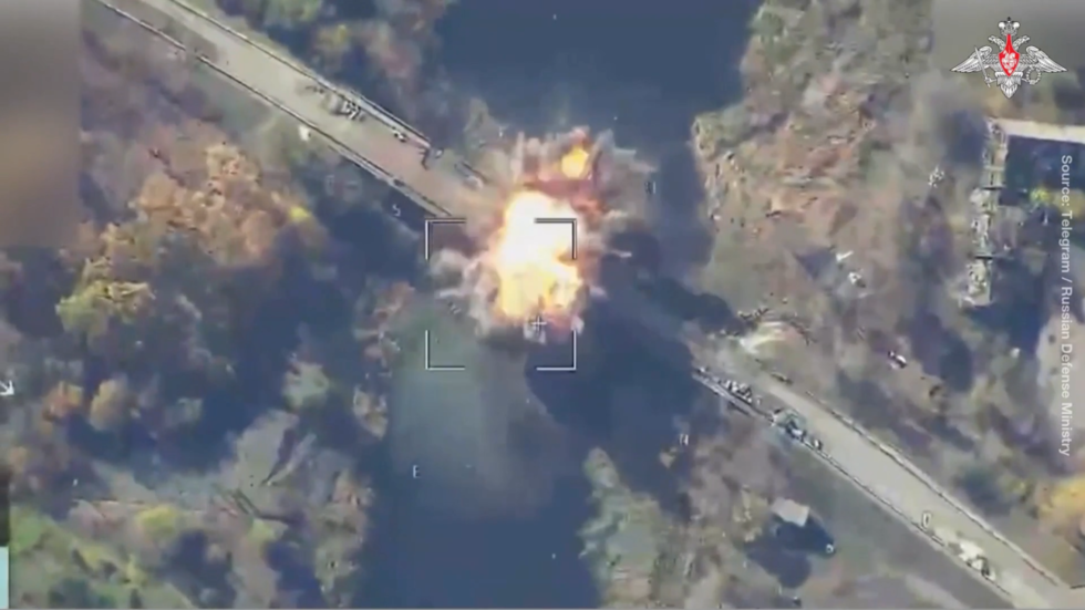 Ruské sily prerušili zásobovaciu trasu pre ukrajinskú armádu – MOD (VIDEO)