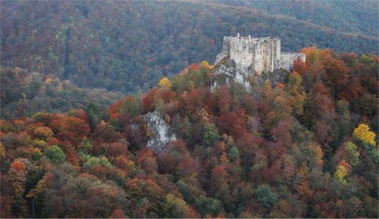 UHROVEC: PhDr. Milan Šišmiš UHROVEC: PhDr. Milan Šišmiš