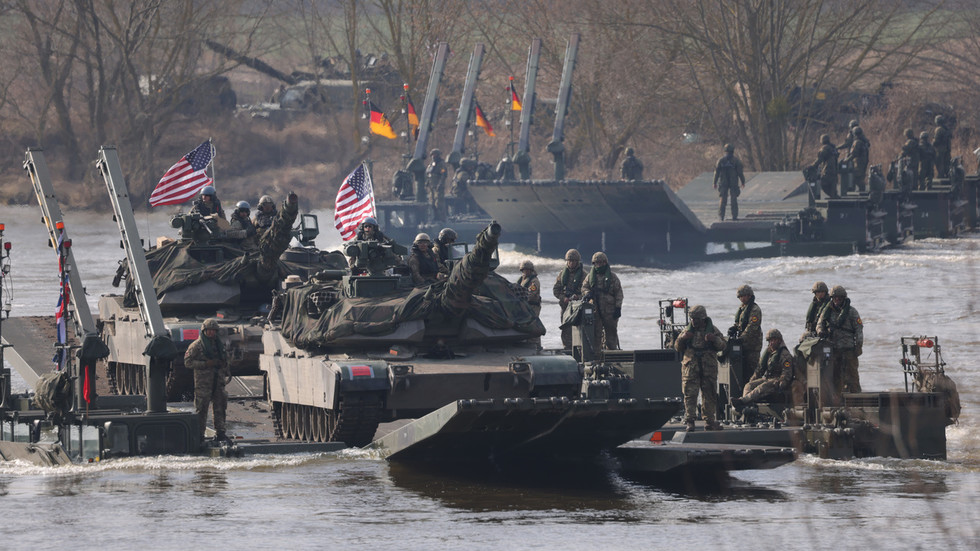 NATO by potrebovalo týždne na reakciu na „ruskú hrozbu“ – Euractiv