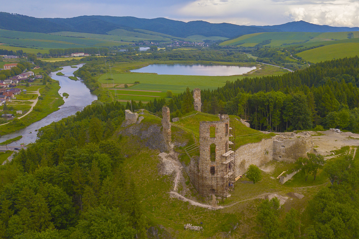 PLAVEČ: Obec začala výstavbu prvej nájomnej bytovky PLAVEČ: Obec začala výstavbu prvej nájomnej bytovky