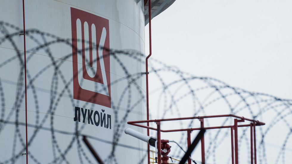 Štáty EÚ sa snažia vyhnúť novým sankciám USA voči Rusku – Politico