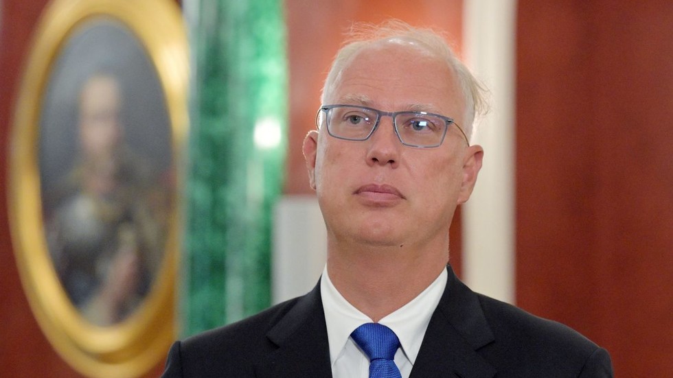 Zelensky uvalil sankcie na popredného ruského mierového vyjednávača