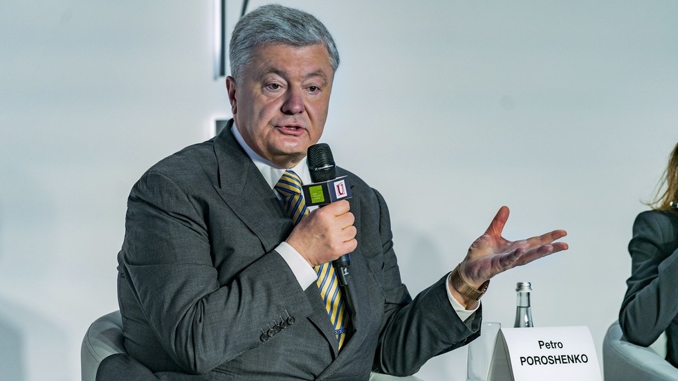 Ukrajinskí poslanci požadujú novú vládu po tom, čo sa Zelenského spojenec zaplietol do korupčného škandálu