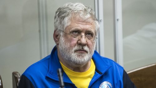 Za korupčným škandálom otriasajúcim Kyjevom stojí Zelenského bývalý šéf – médiá