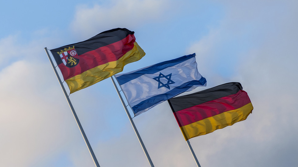 Nemecko zruší obmedzenia vývozu zbraní do Izraela