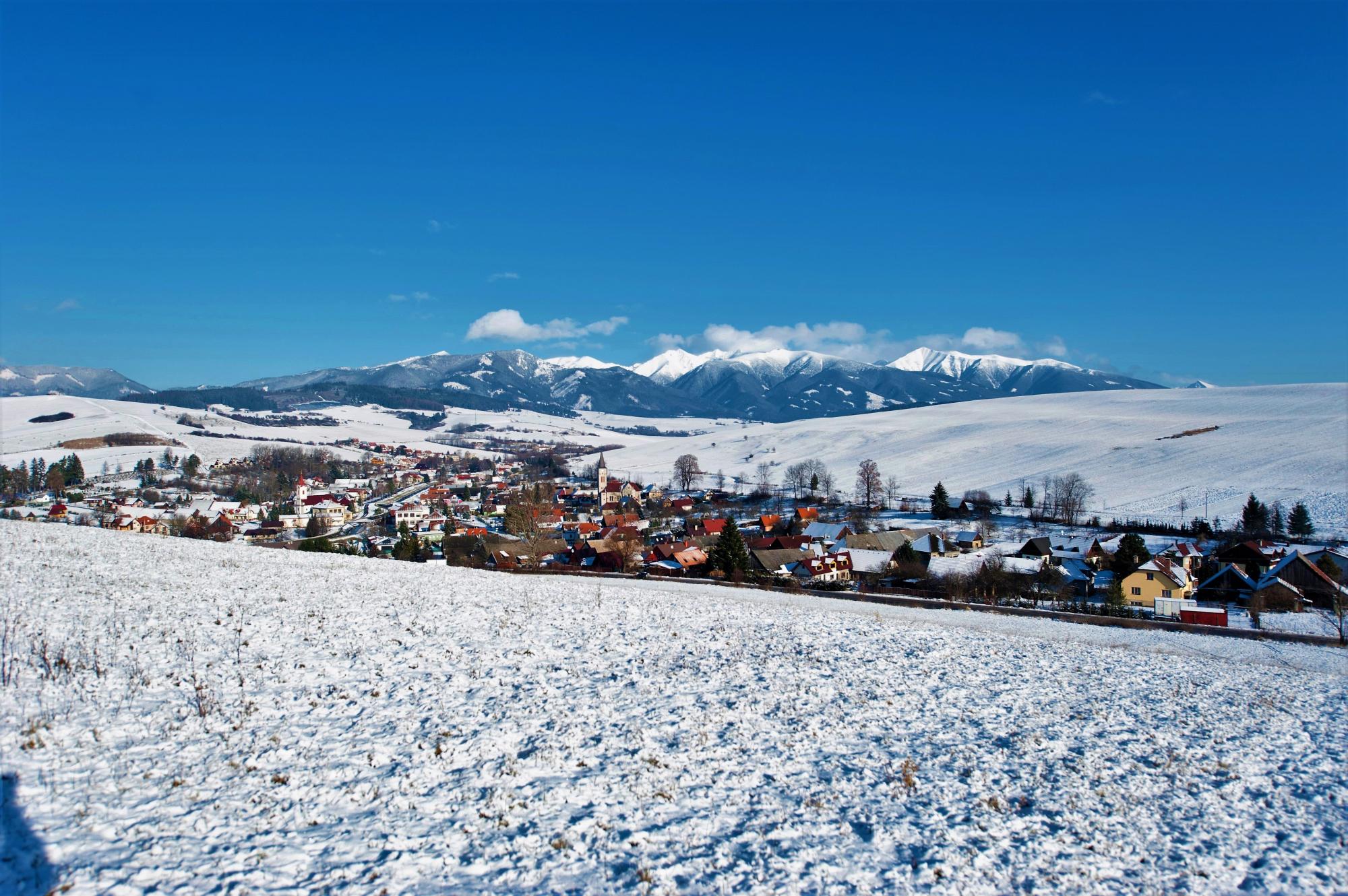 LIPTOVSKÝ TRNOVEC: Príďte sa na Liptovský Trnovec pozrieť a posúďte našu prácu pri zveľaďovaní obce.