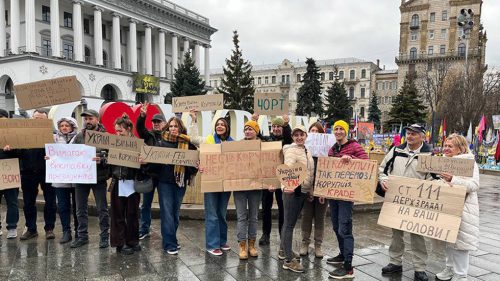 Ukrajina sa topí v močiari korupcie – a Západ sa snaží, aby to vyzeralo dobre
