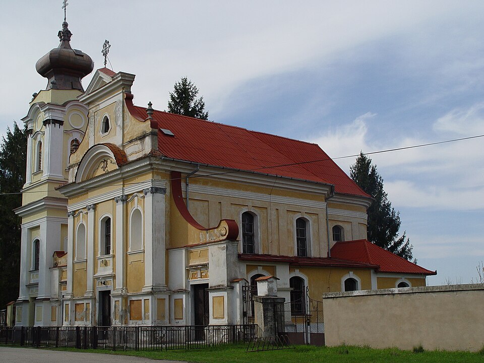 LÚČNICA NAD ŽITAVOU: Farský kostol sv. Jána Nepomuckého (Vajka) LÚČNICA NAD ŽITAVOU: Farský kostol sv. Jána Nepomuckého (Vajka)