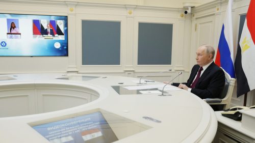 Putin sľúbil dlhodobú podporu prvej egyptskej jadrovej elektrárni