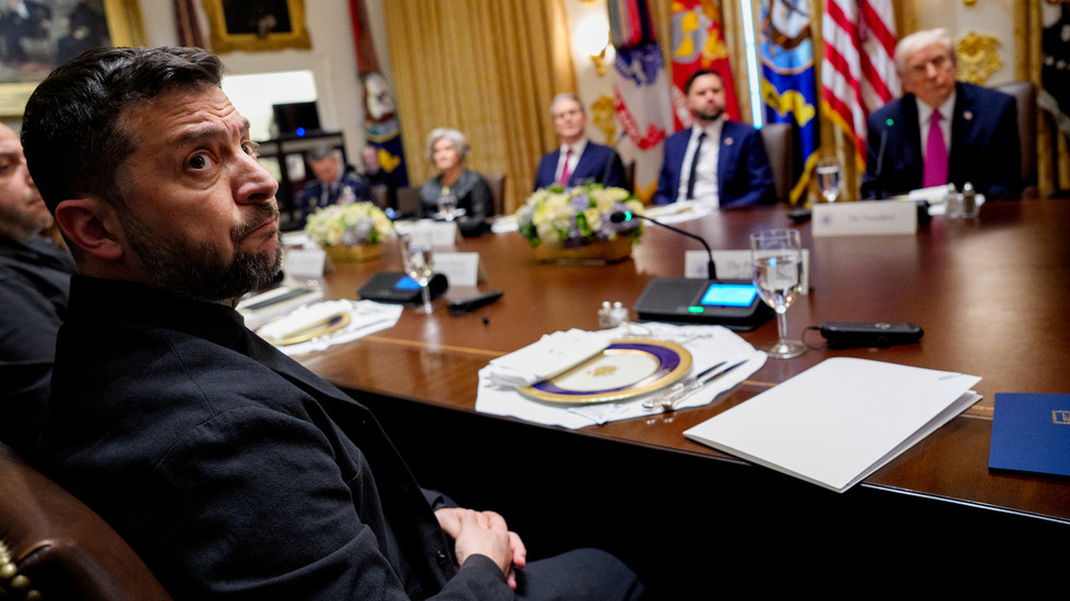 Kyjev odstránil protikorupčnú klauzulu z mierového plánu USA – WSJ