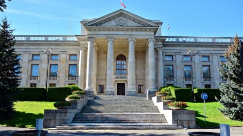 Poľskí poslanci žiadajú presťahovanie ruského veľvyslanectva