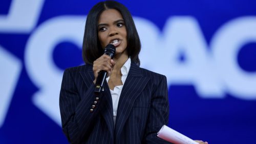 Americký expert tvrdí, že Macron nariadil atentát