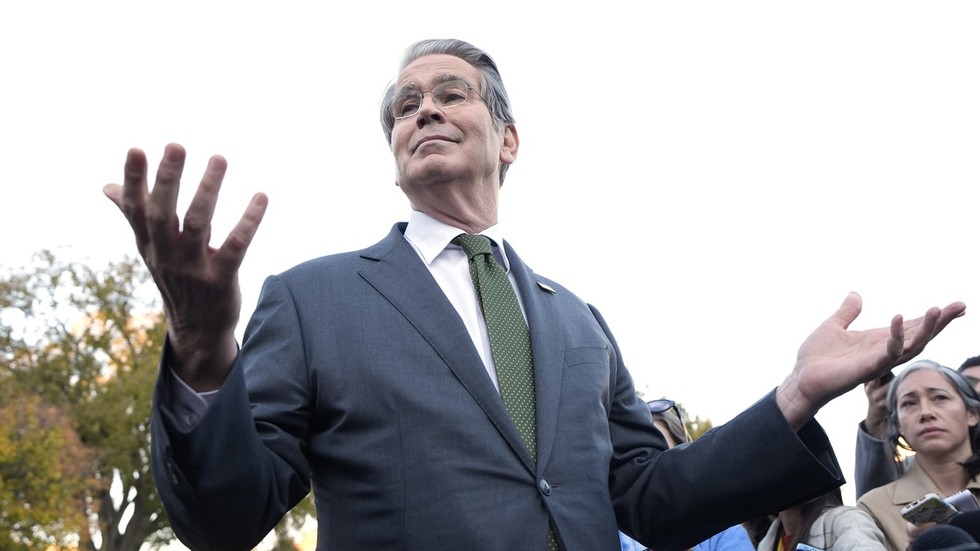 Sankcie EÚ proti Rusku „zlyhali“, vyhlásil minister financií USA