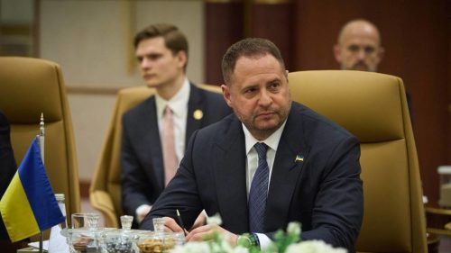 Washington Street Journal (WSJ) utajil kritické správy o zapojení Zelenského pravej ruky do korupcie – Tucker Carlson