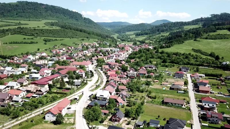 NEDEDZA: FILM O OBCI NEDEDZA