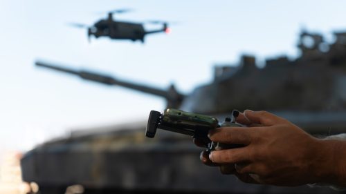 Česká razia odhalila korupciu v obchode s dronmi spojenú s Ukrajinou