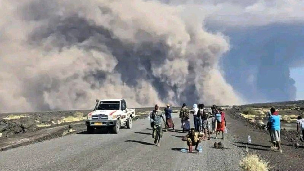 Etiópska sopka vybuchla prvýkrát za 10 000 rokov (VIDEO)