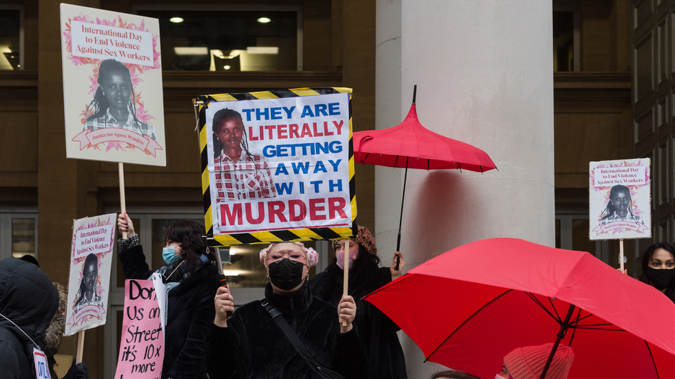 Bývalého britského vojaka zatknutého v súvislosti s vraždou odmietli prepustiť na kauciu