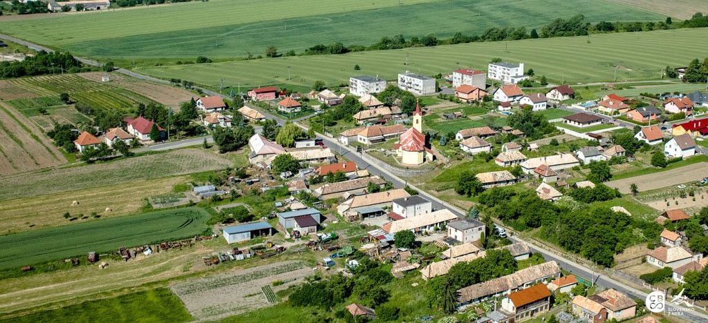 KAMENNÉ KOSIHY: Obec leží v okrese Veľký Krtíš