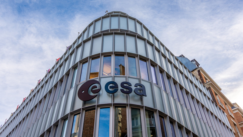 Európa militarizuje svoju vesmírnu agentúru Európa militarizuje svoju vesmírnu agentúru