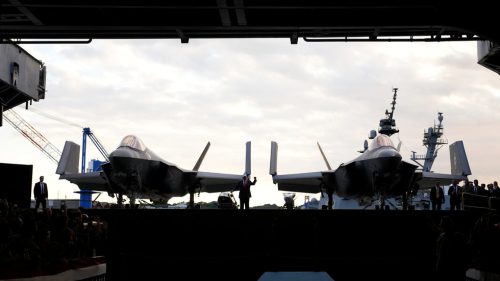 USA nacvičujú letecké útoky proti Venezuele – WSJ