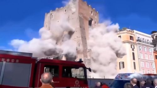 Stredoveká veža sa čiastočne zrútila v Ríme (VIDEÁ)