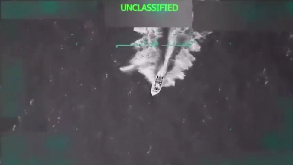 Americkí zákonodarcovia požadujú vyšetrovanie Trumpových útokov na „drogové lode“