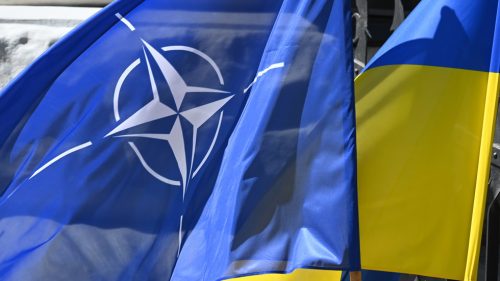NATO by mohlo Ukrajine zabrániť v členstve – CNN
