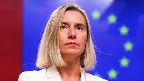 Bývalá vysokopostavená diplomatka EÚ odchádza z vysokej školy pre obvinenie z podvodu