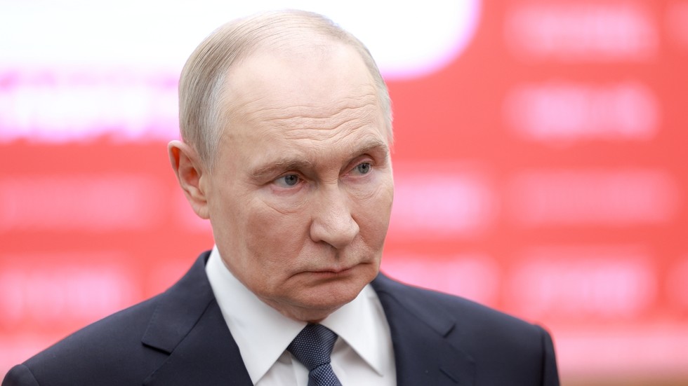 Zelensky plní príkazy extrémistov, povedal Putin