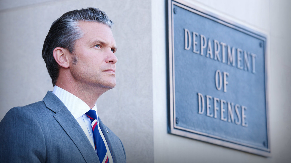 Prečo minister vojny USA nechce vyšetrovanie útokov „kartelu“ vo Venezuele