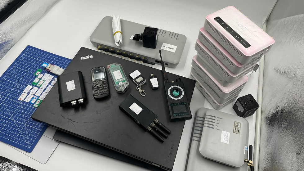 Ukrajinci „so špionážnym vybavením“ zatknutí v členskom štáte EÚ