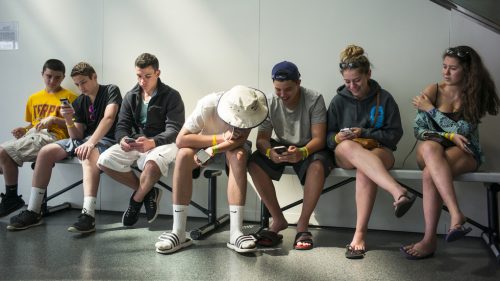 Austrália zakazuje sociálne siete pre deti