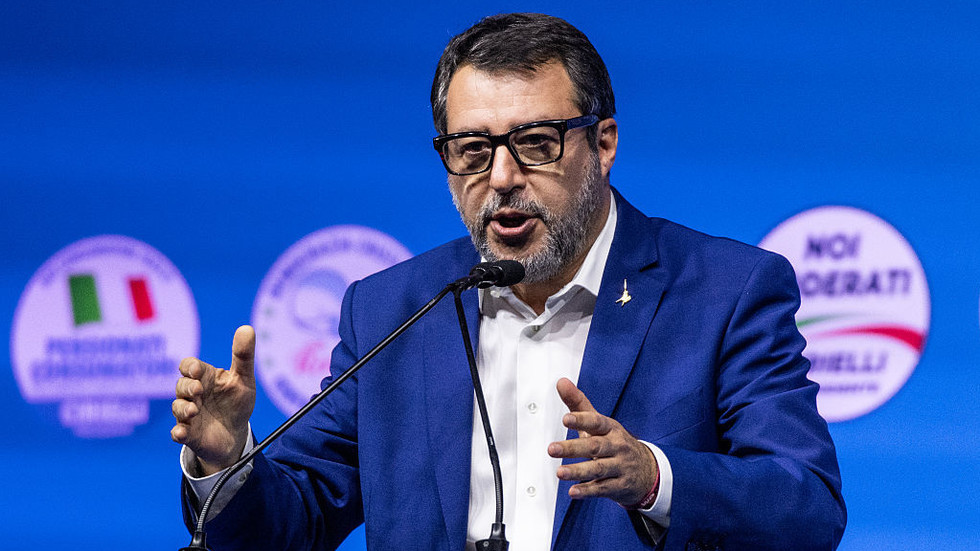 Západná Európa „bojkotuje“ mierový proces na Ukrajine, vyhlásil taliansky vicepremiér