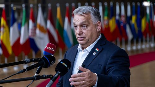Orbán: EÚ potrebuje ruské peniaze, aby sa vyhla kolapsu