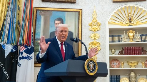 Kyjev „už stratil územie“, tvrdí Trump