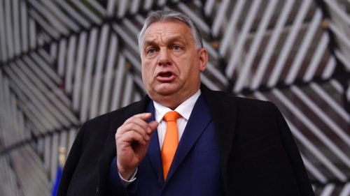 Maďarsko zareaguje rovnako na prerušenie spolupráce s EÚ, tvrdí Orbán