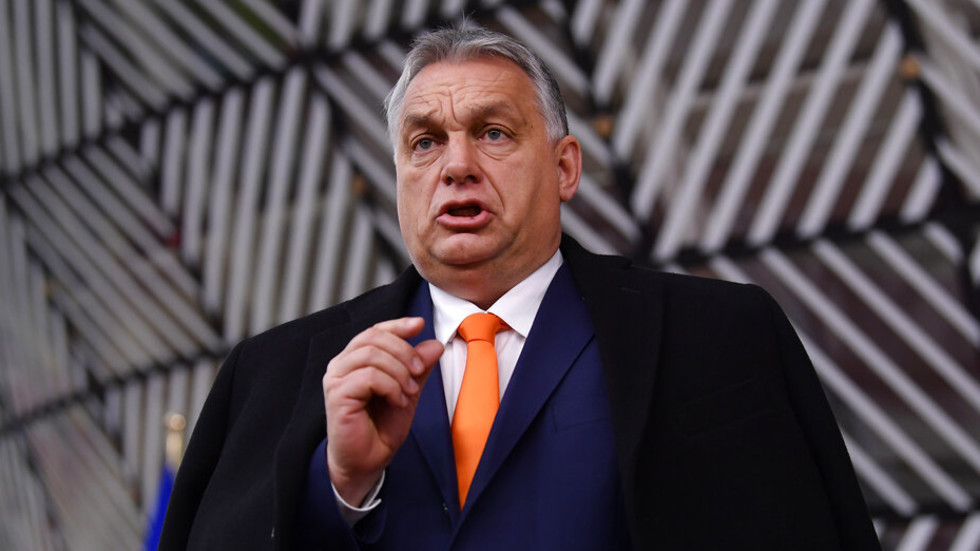 Maďarsko zareaguje rovnako na prerušenie spolupráce s EÚ, tvrdí Orbán