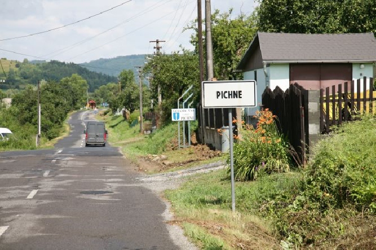 PICHNE: Ľudia sa bezmocne prizerajú skaze - 21.6.2020