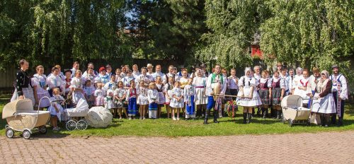 SMRDÁKY: Názov kúpeľov Smrdáky je odvodený od zápachu minerálnej vody.