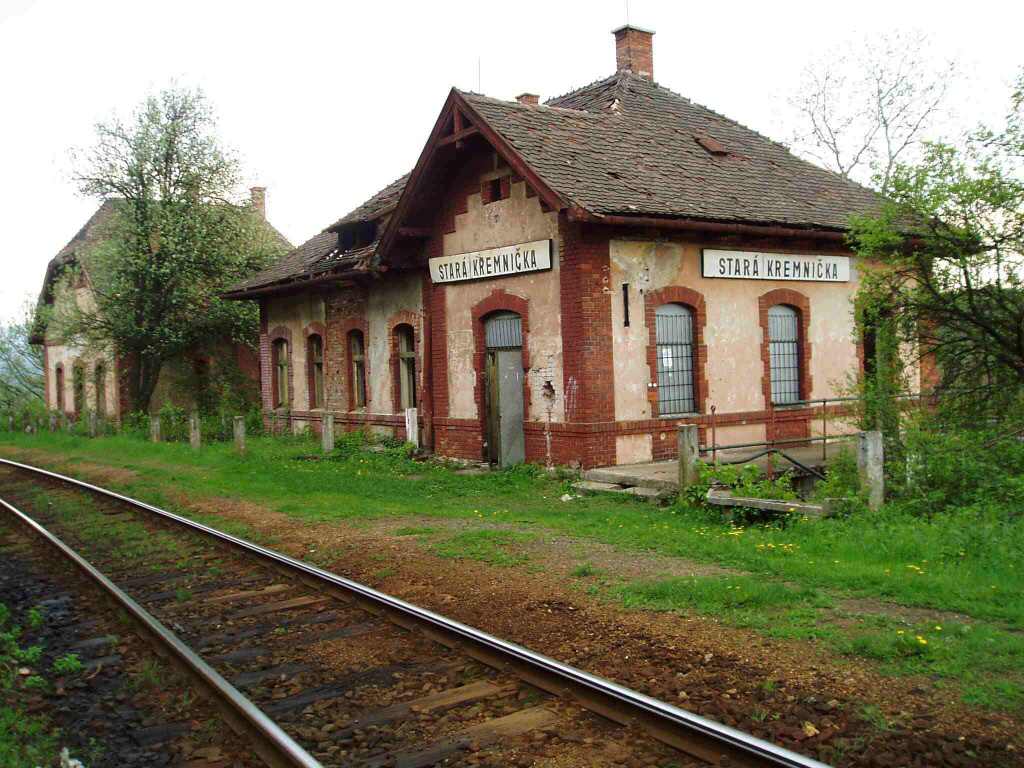 STARÁ KREMNIČKA: Železničná stanica by mohla slúžiť na kultúru. STARÁ KREMNIČKA: Železničná stanica by mohla slúžiť na kultúru.