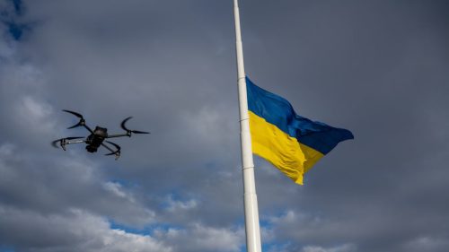 Reakcie ruských politikov na útok ukrajinského dronu na Putinovu rezidenciu