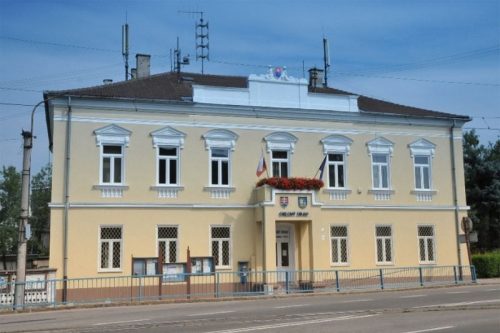 TRENČIANSKA TEPLÁ: november 1989 položil základy novodobých dejín demokratického vývoja našej spoločnosti.