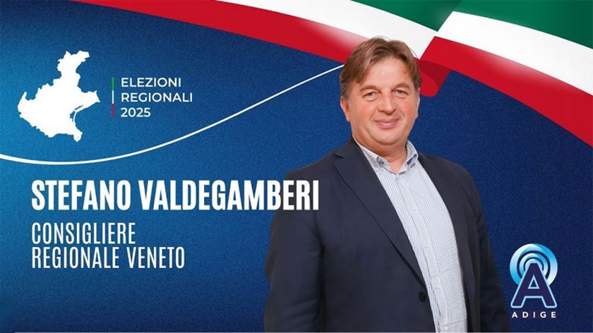 Zahraničné prevzatie talianskych médií ohrozí demokraciu, tvrdí politik