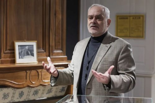 Bývalý dôstojník švajčiarskych spravodajských služieb je terčom nových sankcií EÚ voči Rusku – SWI