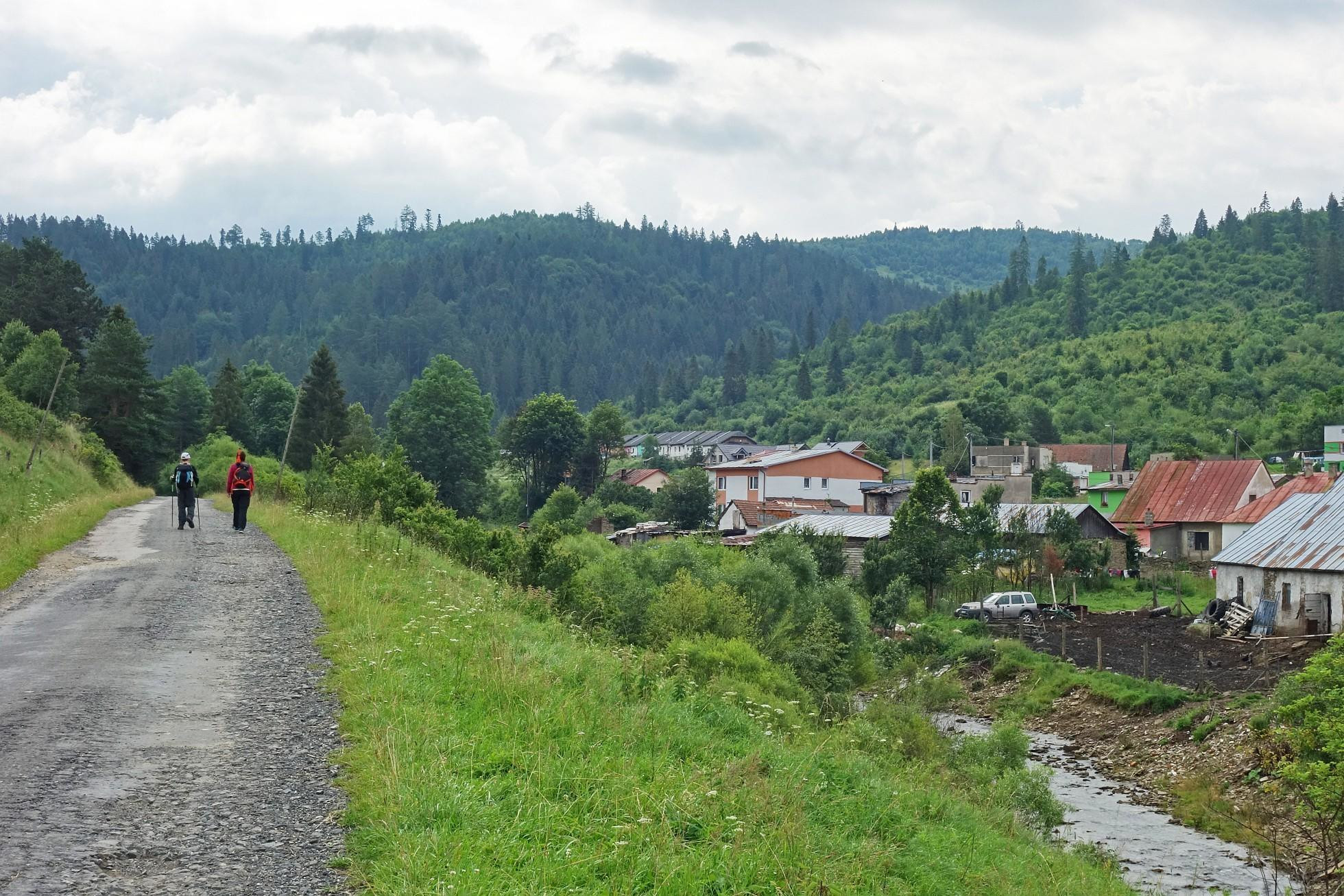 IHĽANY: Obec vznikla v roku 1960 zlúčením obcí Majerka a Stotince. IHĽANY: Obec vznikla v roku 1960 zlúčením obcí Majerka a Stotince.